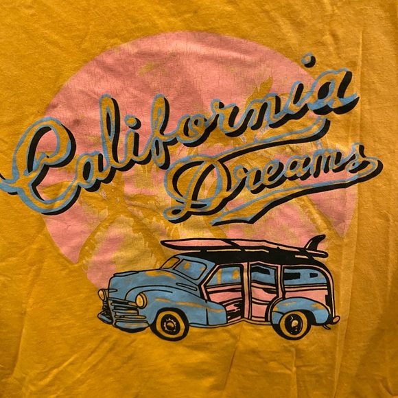 California Dreams SHEIN T-Shirt - Picture 3 of 3